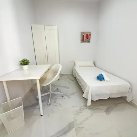 Apartamento Solano -playa La Caleta, Cadiz- *